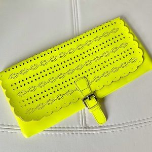 🦅 American Eagle Perforated Clutch